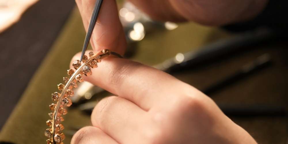 Fabricación de joyas artesanales