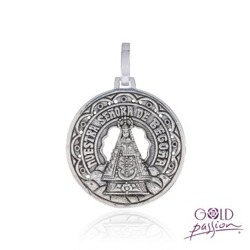 Medalla Virgen de Begoña fabricada en plata