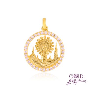 Medalla de Virgen del Pilar calada fabricada en plata con baño de oro de 18 kts con circonitas Rosafrancia